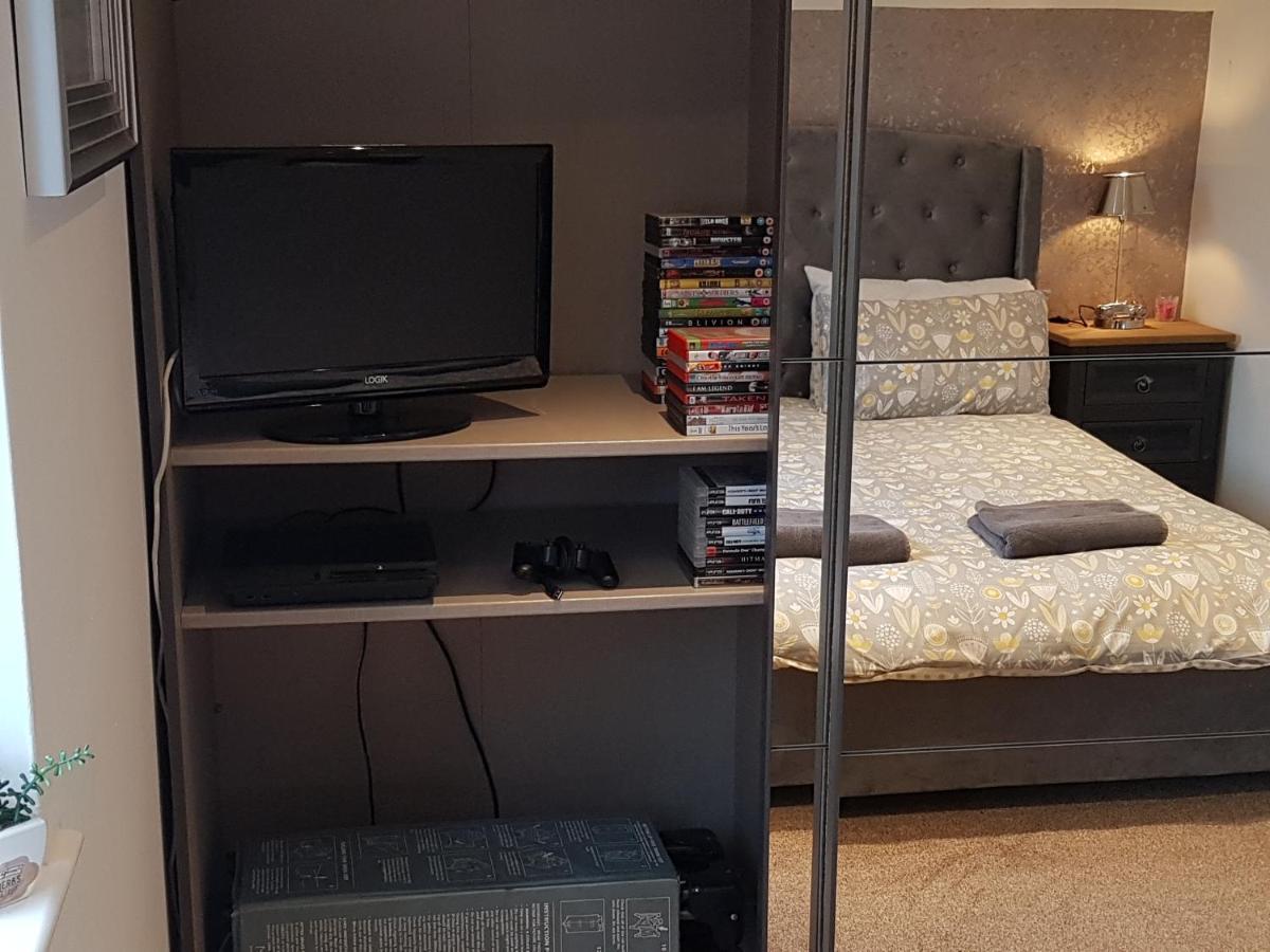 Bowness On Windermere, Lovely Apartment For 4 With Parking Екстер'єр фото