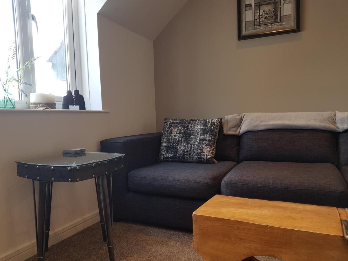Bowness On Windermere, Lovely Apartment For 4 With Parking Екстер'єр фото