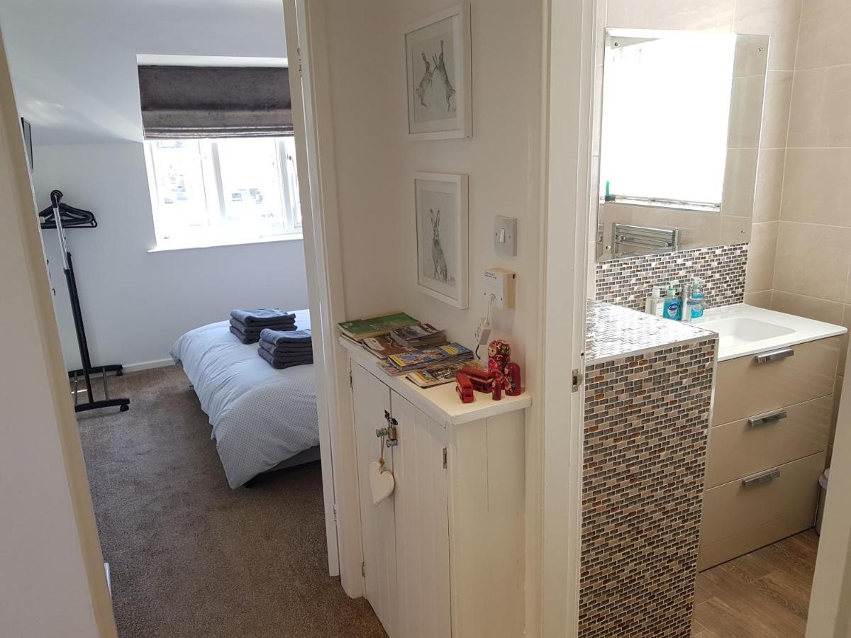 Bowness On Windermere, Lovely Apartment For 4 With Parking Екстер'єр фото